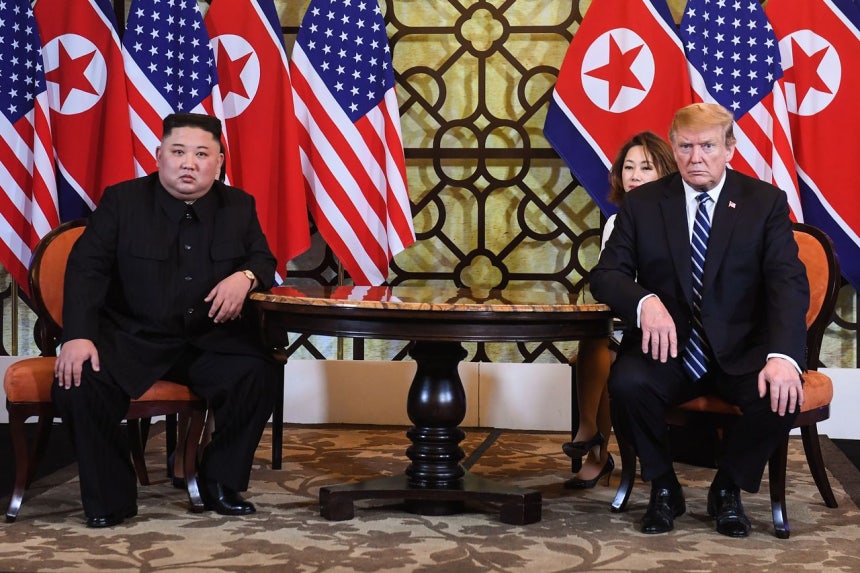 北朝鮮の金正恩（キム・ジョンウン）国務委員長と米国のドナルド・トランプ大統領が2019年2月28日午前（現地時間）、ベトナム・ハノイのメトロポールホテルで単独首脳会談を行っている。［写真 聯合ニュース］