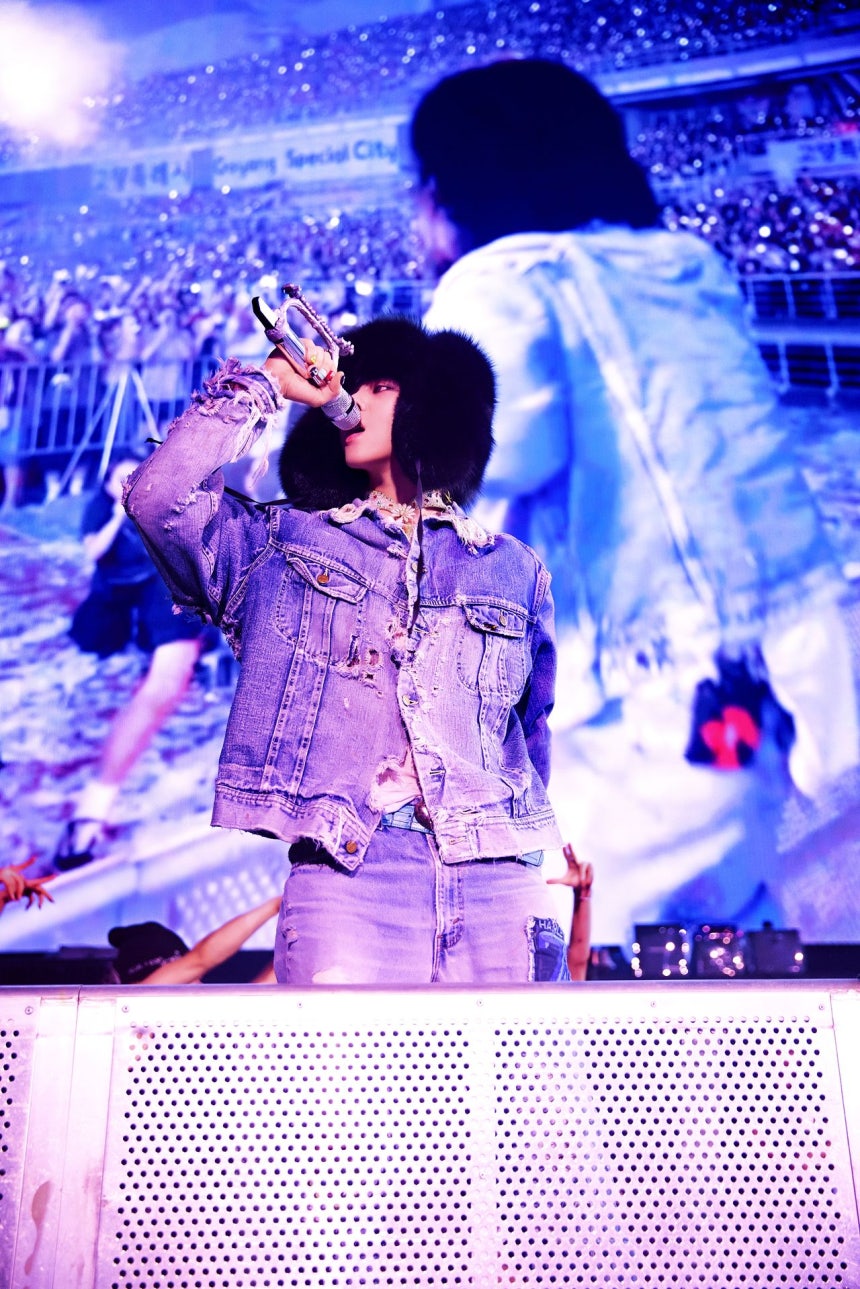 グループBIGBANG（ビッグバン）のG-DRAGON（ジードラゴン）。［写真 ギャラクシー・コーポレーション］