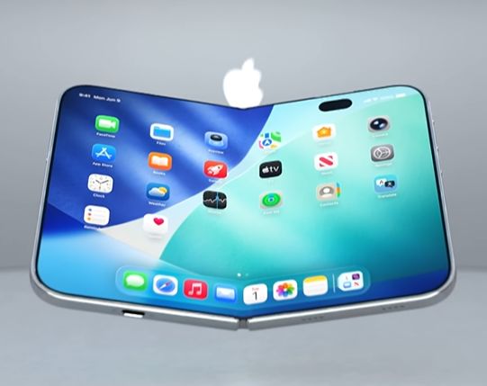 ITリーク情報を紹介するアップルトラックがユーチューブを通じて公開した折りたたみiPhoneのコンセプトイメージ。［ユーチューブ キャプチャー］