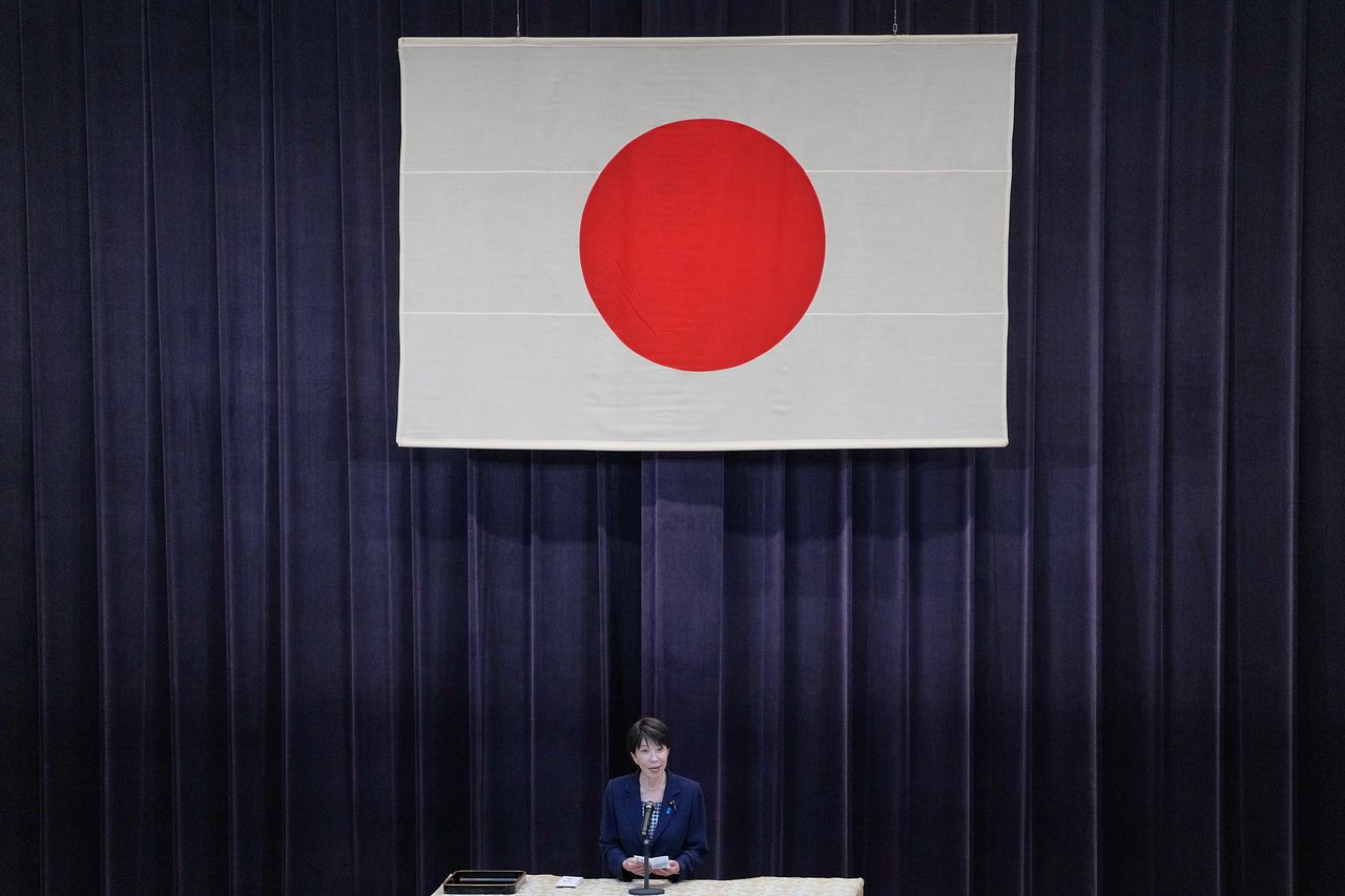 高市早苗首相が9月2日に防衛省で開かれた自衛隊指揮官会議で演説している。［写真 AP＝聯合ニュース］