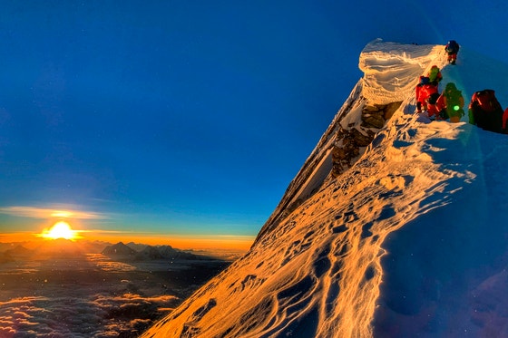 ネパール・マナスルの山頂。［AFP＝聯合ニュース］