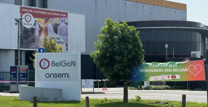 破産したベルギーの半導体企業「BelGaN」の事業所の外観。［ロイター］