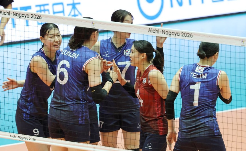 15日、愛知県のパークアリーナ小牧で愛知・名古屋アジア大会女子バレーボールのグループリーグB組第1戦、韓国－香港戦が行われた。 ［聯合ニュース］