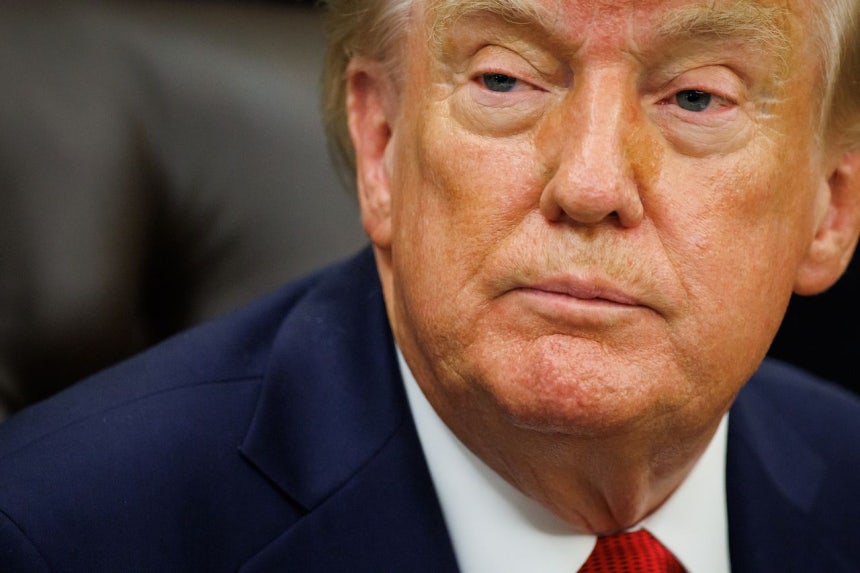 18日（現地時間）、ドナルド・トランプ米大統領がホワイトハウスで医薬品価格に関する政策を発表している。EPA＝聯合ニュース
