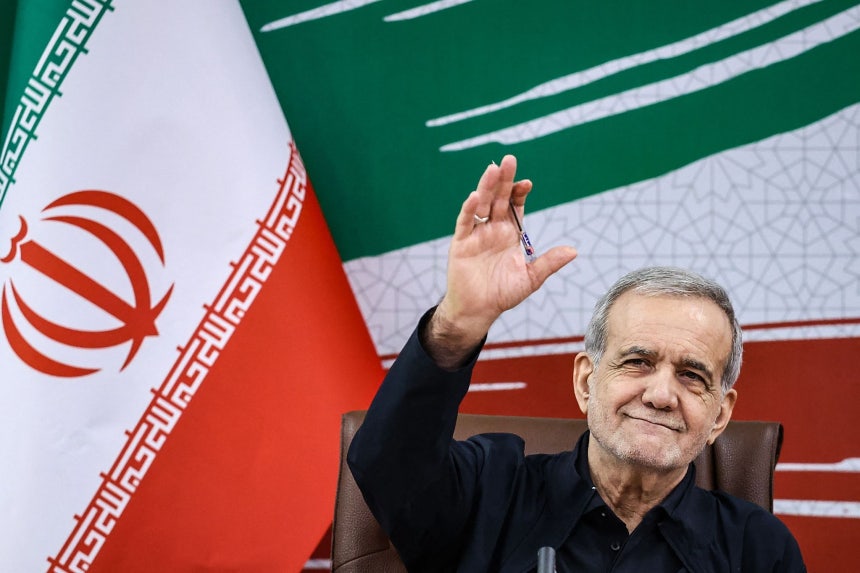 イランのマスード・ペゼシュキアン大統領。AFP＝聯合ニュース