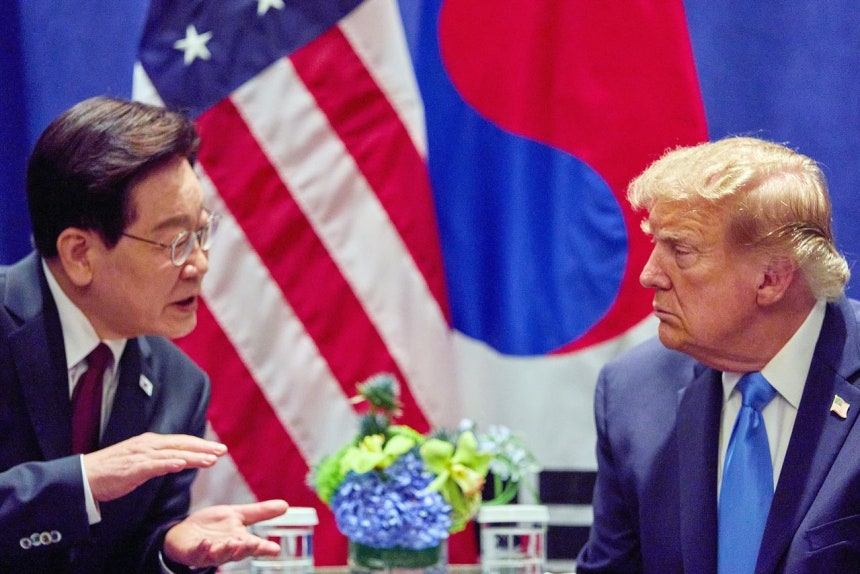 韓国の李在明（イ・ジェミョン）大統領とドナルド・トランプ米大統領が22日（現地時間）、ニューヨークのホテルで国連（UN）総会を機に首脳会談を行っている。ニュース1