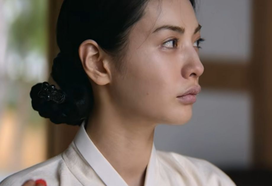   Netflix（ネットフリックス）ドラマ『スキャンダル』に出演したナナ。［写真 Netflix KoreaのYouTubeチャンネル］