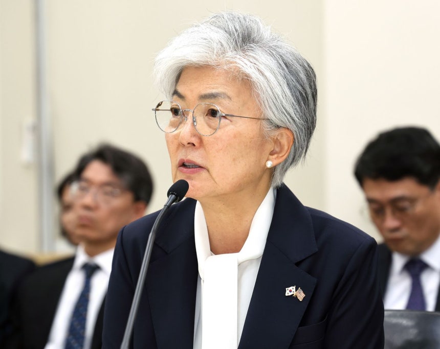 12日（現地時間）、米ワシントンの韓国大使館で開かれた国会外交統一委員会の国政監査で質問に答える康京和（カン・ギョンファ）駐米大使 ［ニュース1］